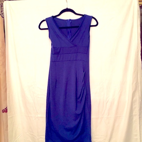 Bodycon Dress in Navy Blue. Size Small.  Sexy fans form fitting.  NWOT - Picture 6 of 8